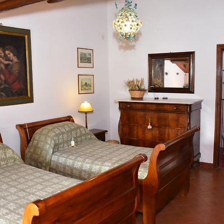 Relais Mastro Cinghiale Bed & Breakfast Paciano Eksteriør bilde